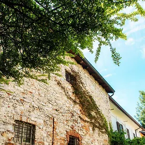  Apartment Palazzo Del Pero - The House Of Travelers Italien