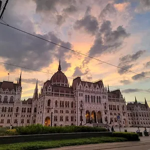 budapest-bliss.inbudapesthotels.com/