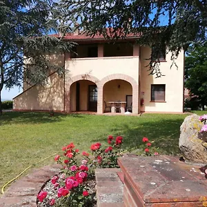 Agriturismo Montemari Séjour à la ferme